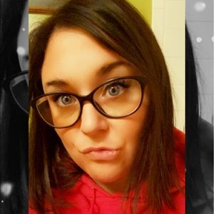 Meet your Posher, Charity